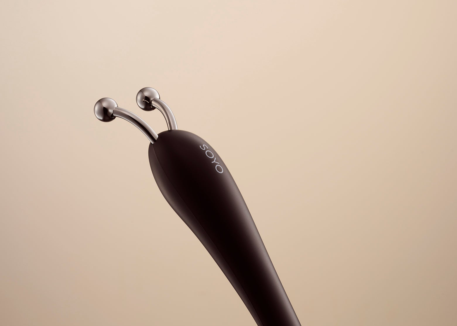 ブラシと一緒に。もうひとつの“整える”選択。